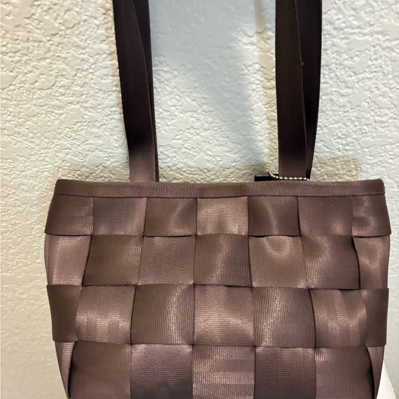 Harveys Chocolate Brown Seatbelt Tote - Picture 5 of 14